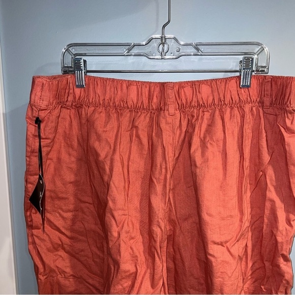 Ava & Viv- Pink shorts - Picture 2 of 9